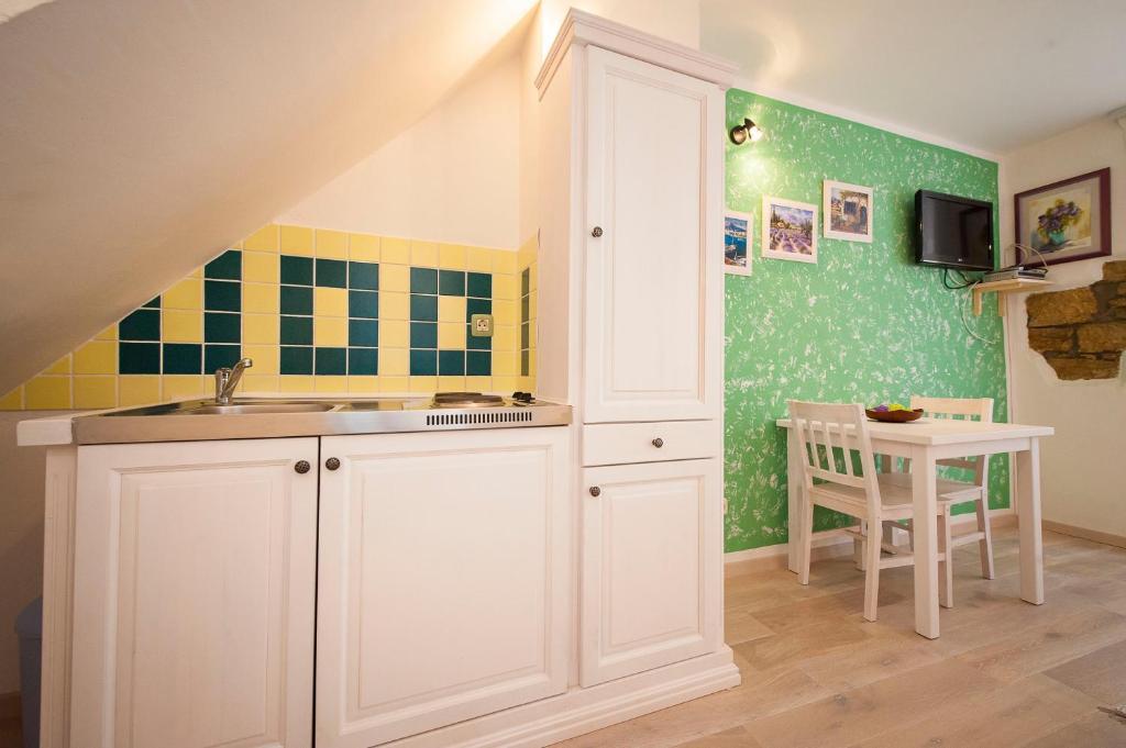 Apartma Tanga *